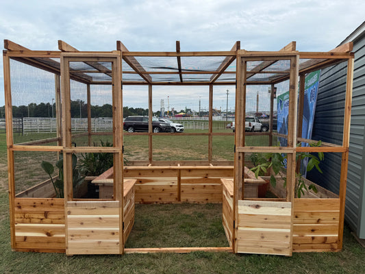 8 ft x 12 ft x 7ft tall fully enclosed garden (Side Entrance)